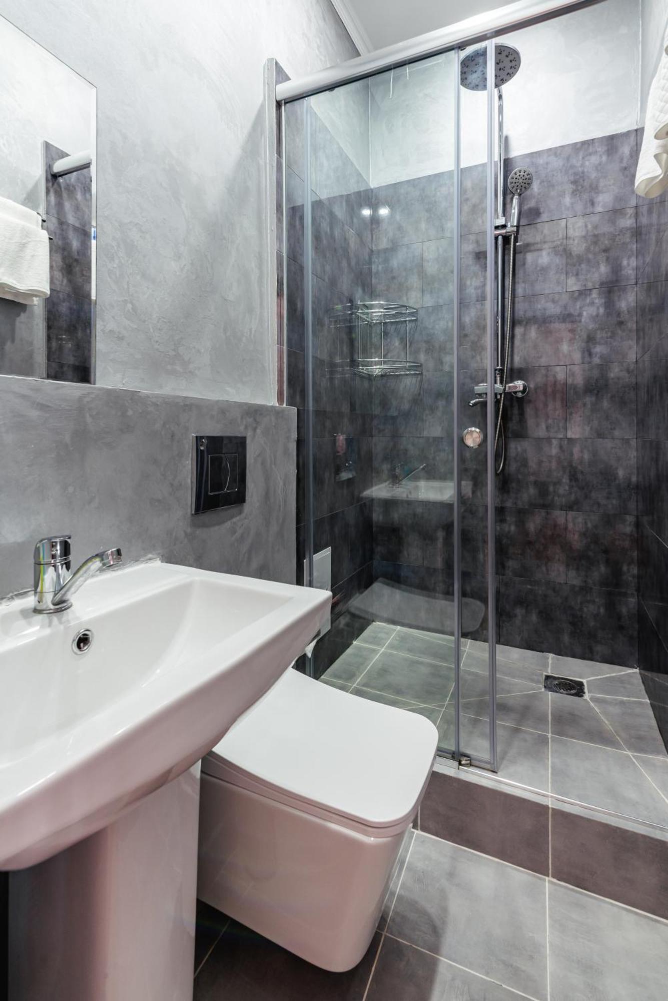 Aykun Hotel Almaty Bagian luar foto